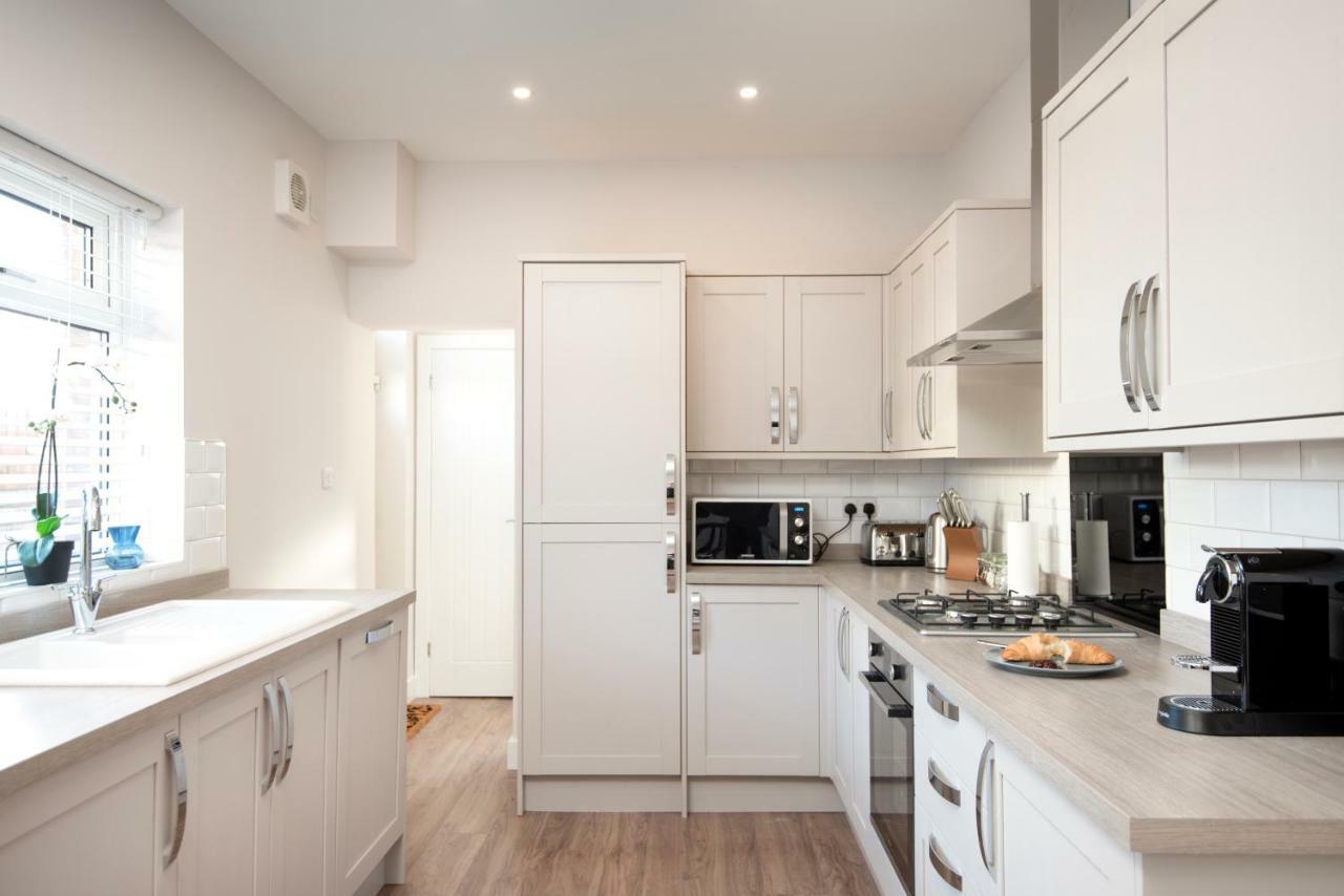 Morley Cottage - Modern 3 Bedroom, 2 Bathroom House With Garden In Southsea, Portsmouth Exterior photo